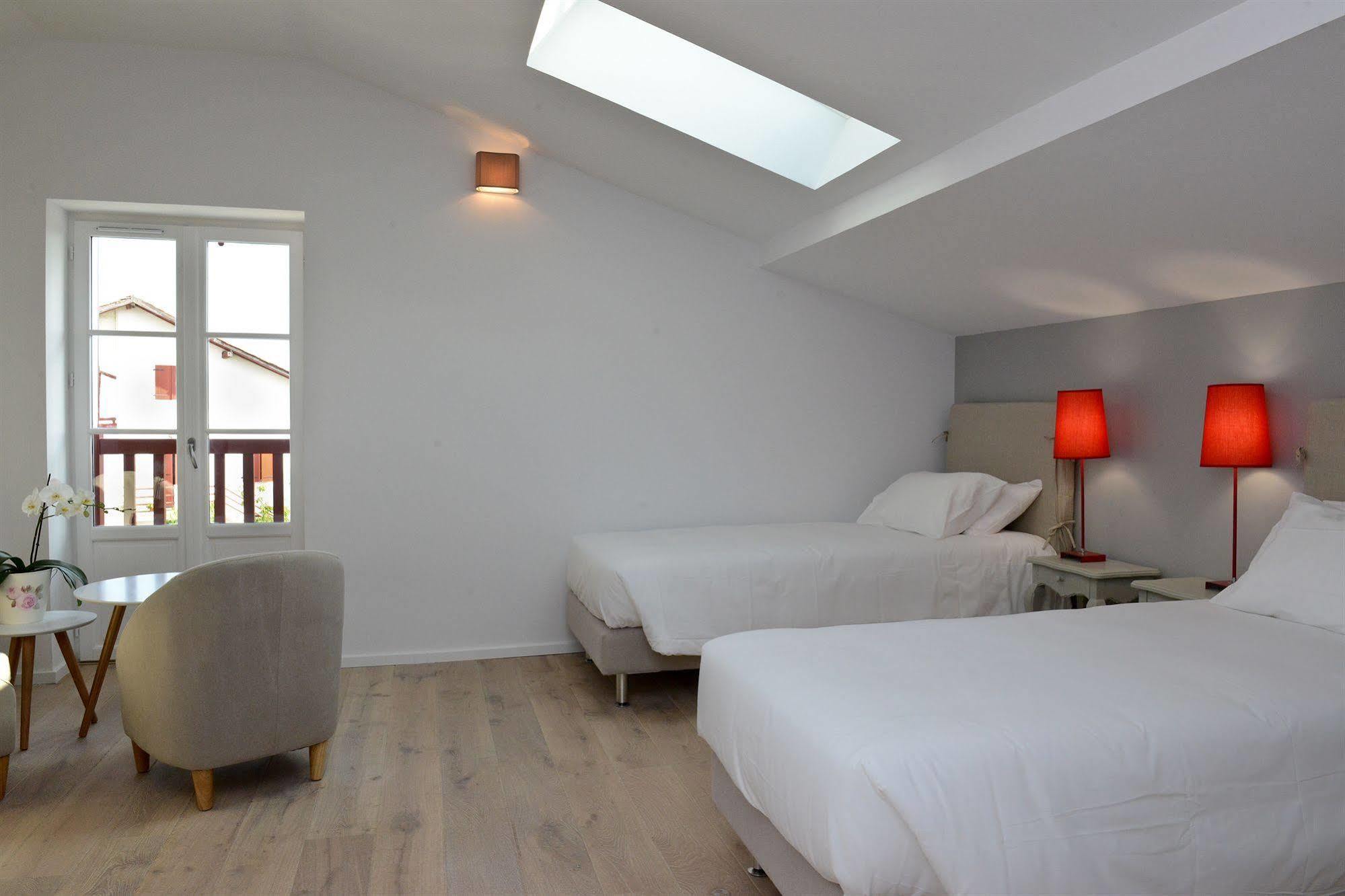 Hotel & Spa Harretchea, Cote Basque Ahetze Bagian luar foto