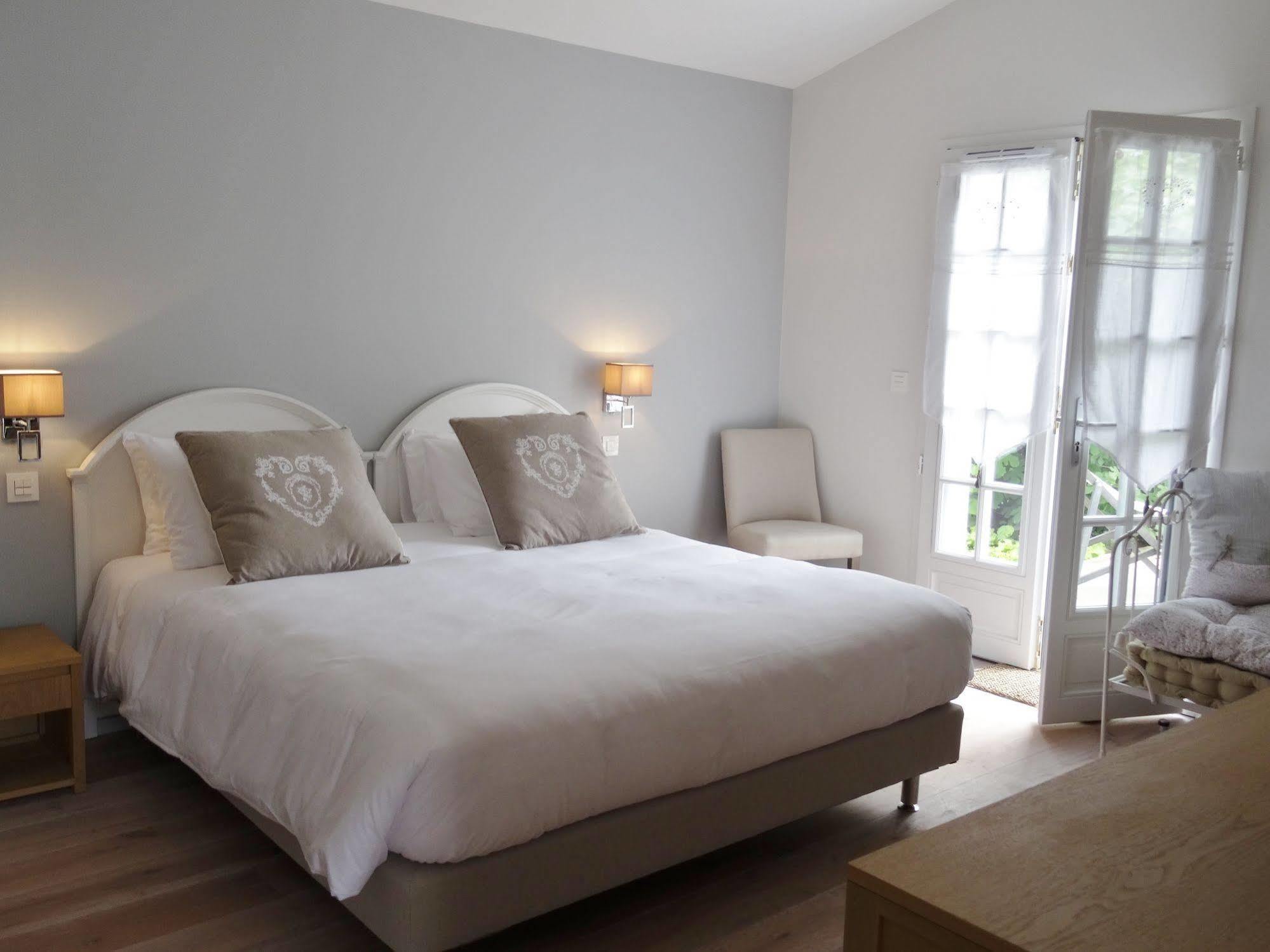 Hotel & Spa Harretchea, Cote Basque Ahetze Bagian luar foto