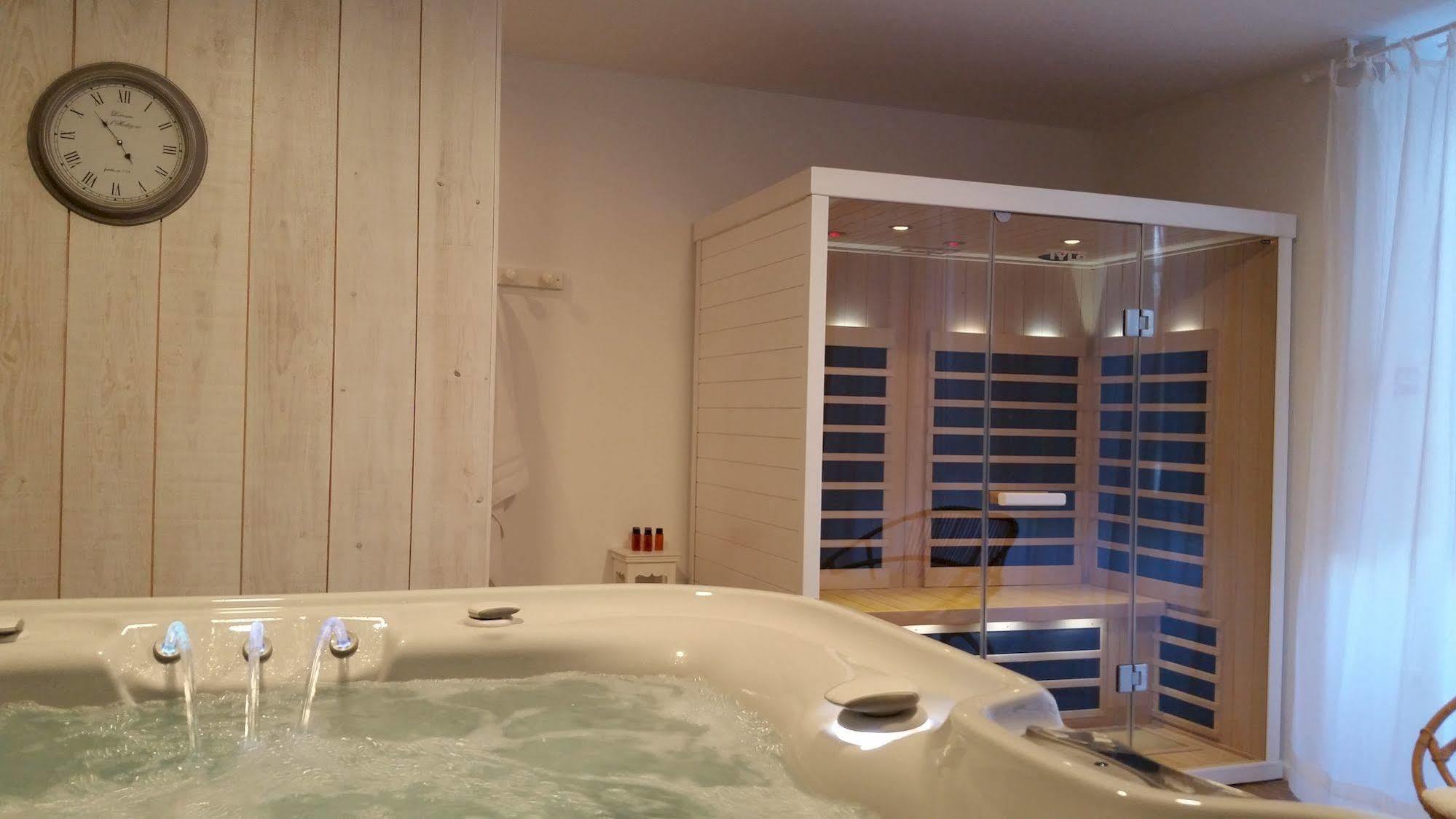 Hotel & Spa Harretchea, Cote Basque Ahetze Bagian luar foto